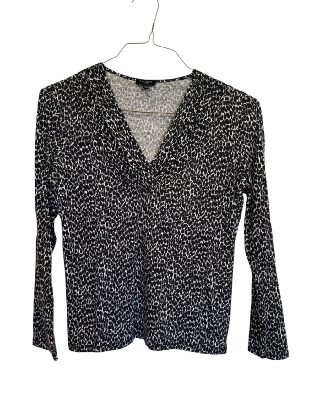 Talbots Petites Black & White Abstract Animal Print V-Neck Long Sleeve Top Small